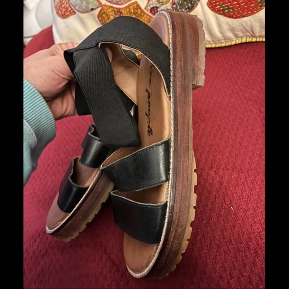 Free People Black Leather Sandals - Picture 2 of 6